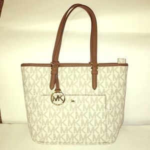 Michael Kors vanilla jet set tote
